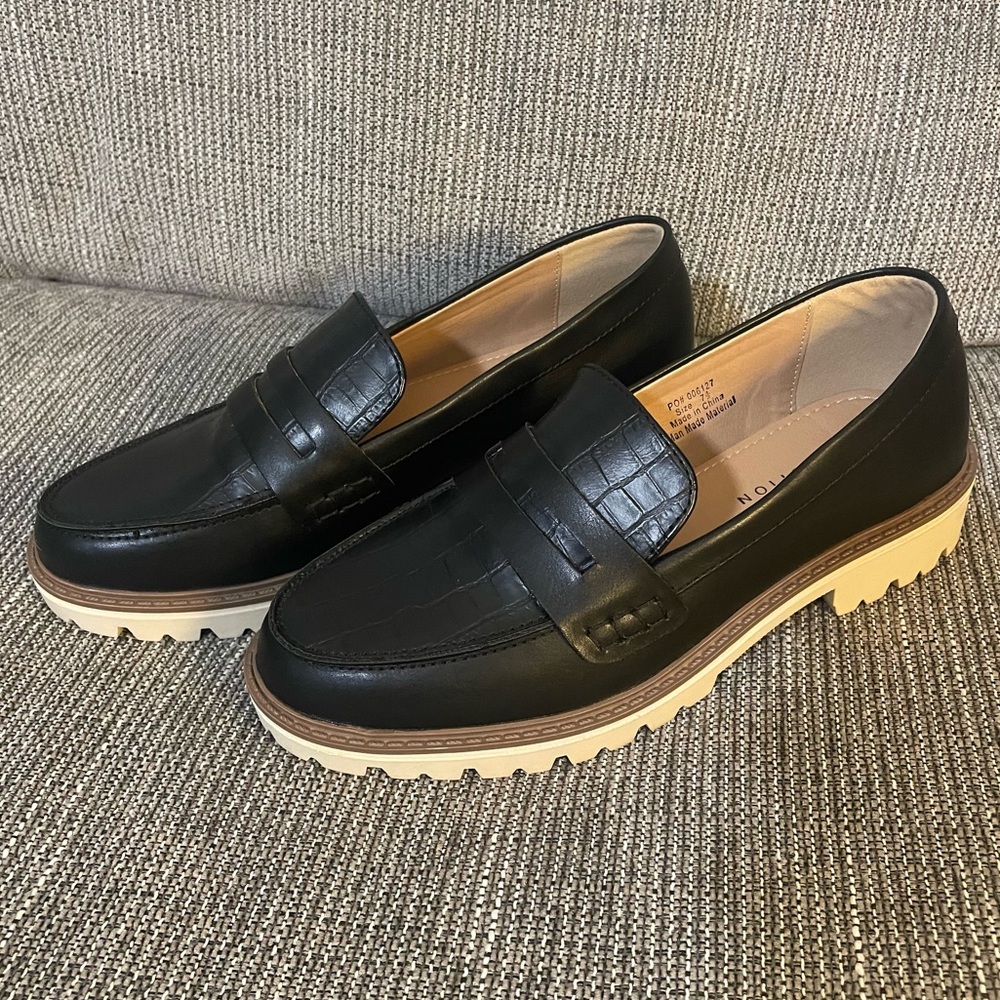 Journee Collection Kenly Penny Loafer Black